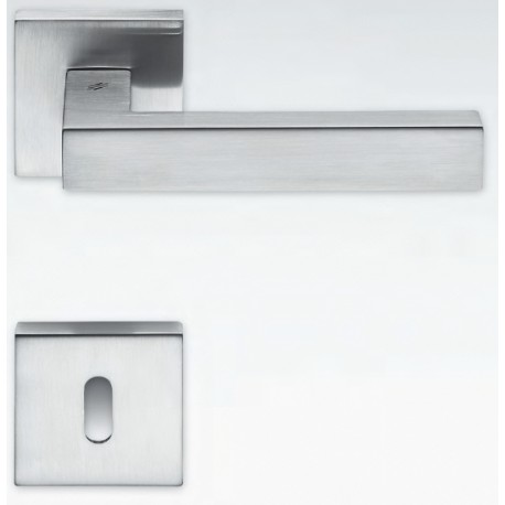 MANIGLIE PER PORTE COLOMBO DESIGN SERIE ELLESSE SU ROSETTA
